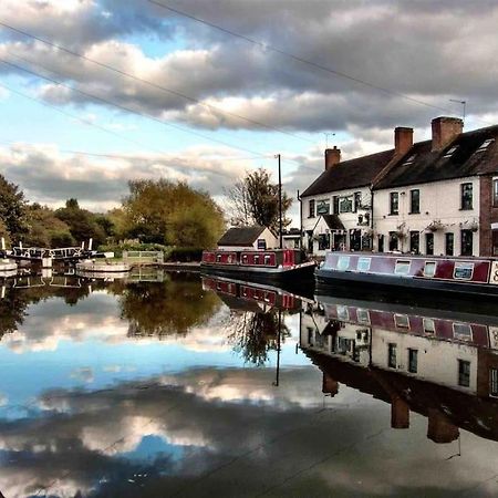 Fergies Canal Side Cottage Warwick  Exterior photo